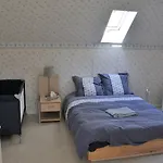 Familiale Avec 2 Dans - Quartier Et Boise - 5 Kms De Namur