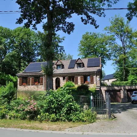 Familiale Avec 2 Dans - Quartier Et Boise - 5 Kms De * 那慕尔