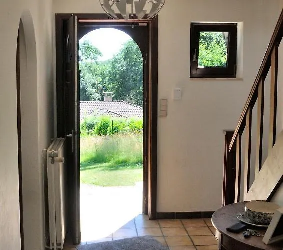 民宿 Familiale Avec 2 Dans - Quartier Et Boise - 5 Kms De